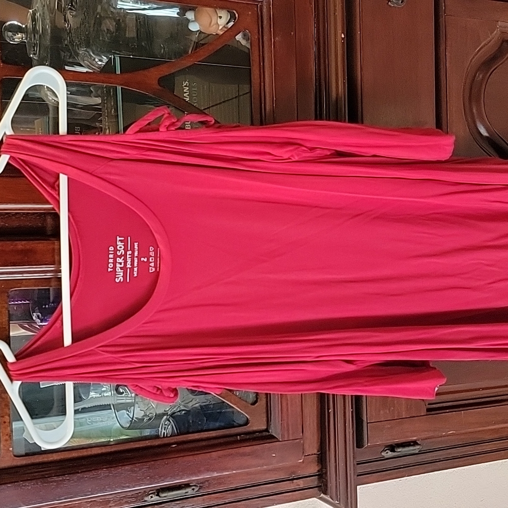 Torrid super soft knit shirt, size 2